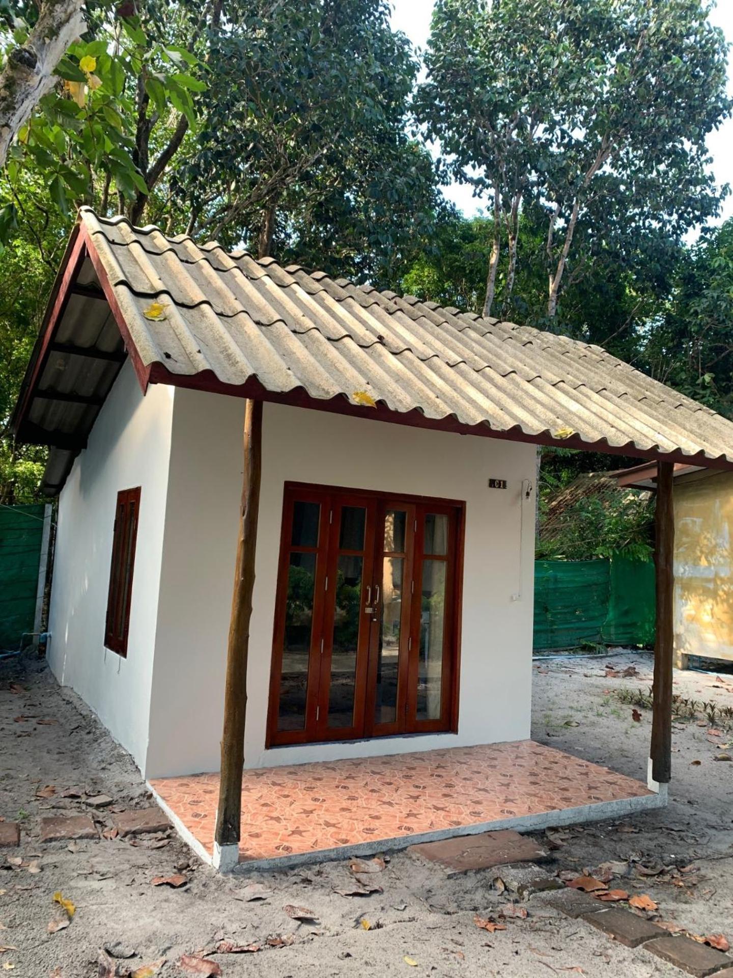 Frog Beach House Koh Phayam Bagian luar foto